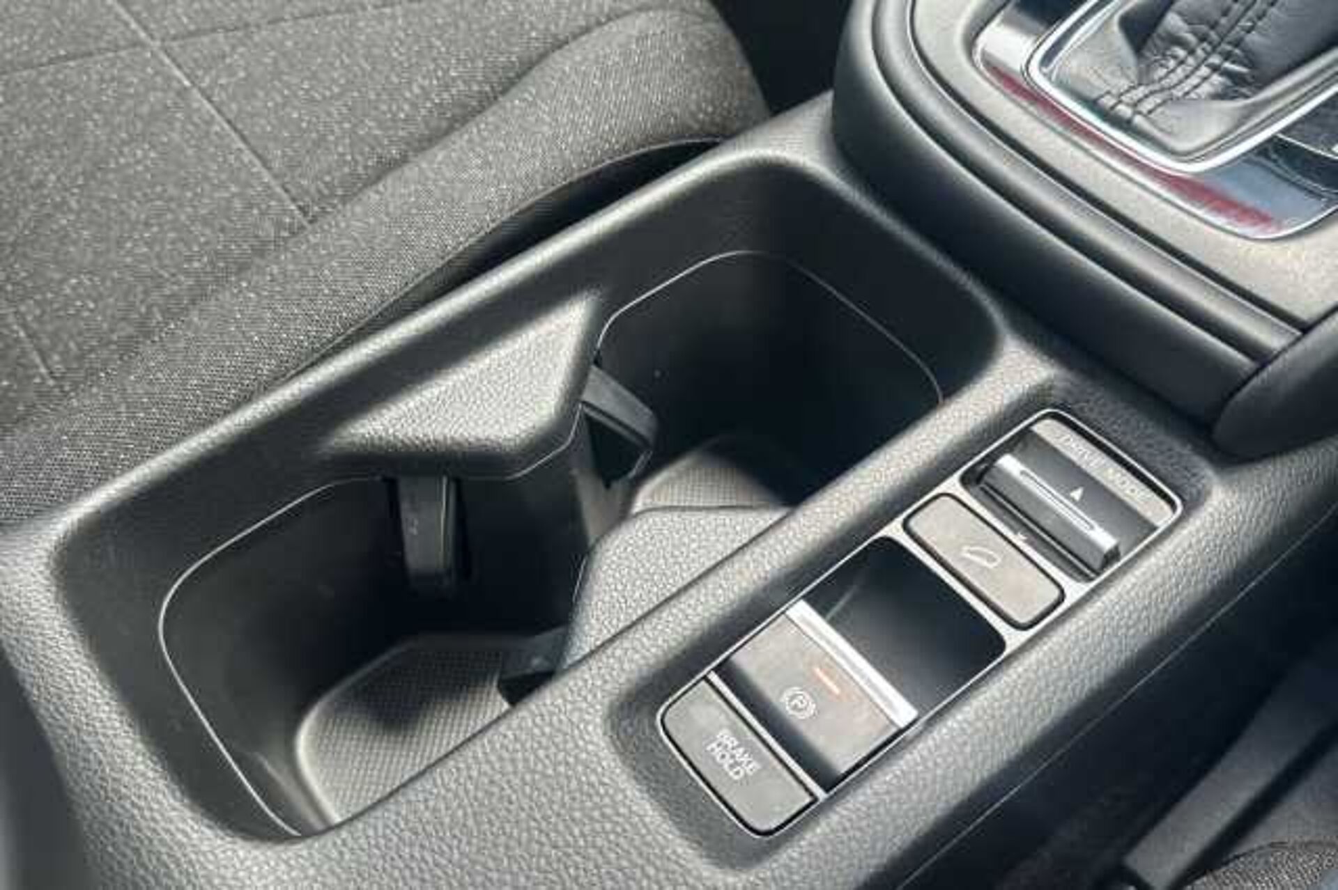 Honda HR-V Hybrid 1.5 eHEV Elegance 5dr CVT 
