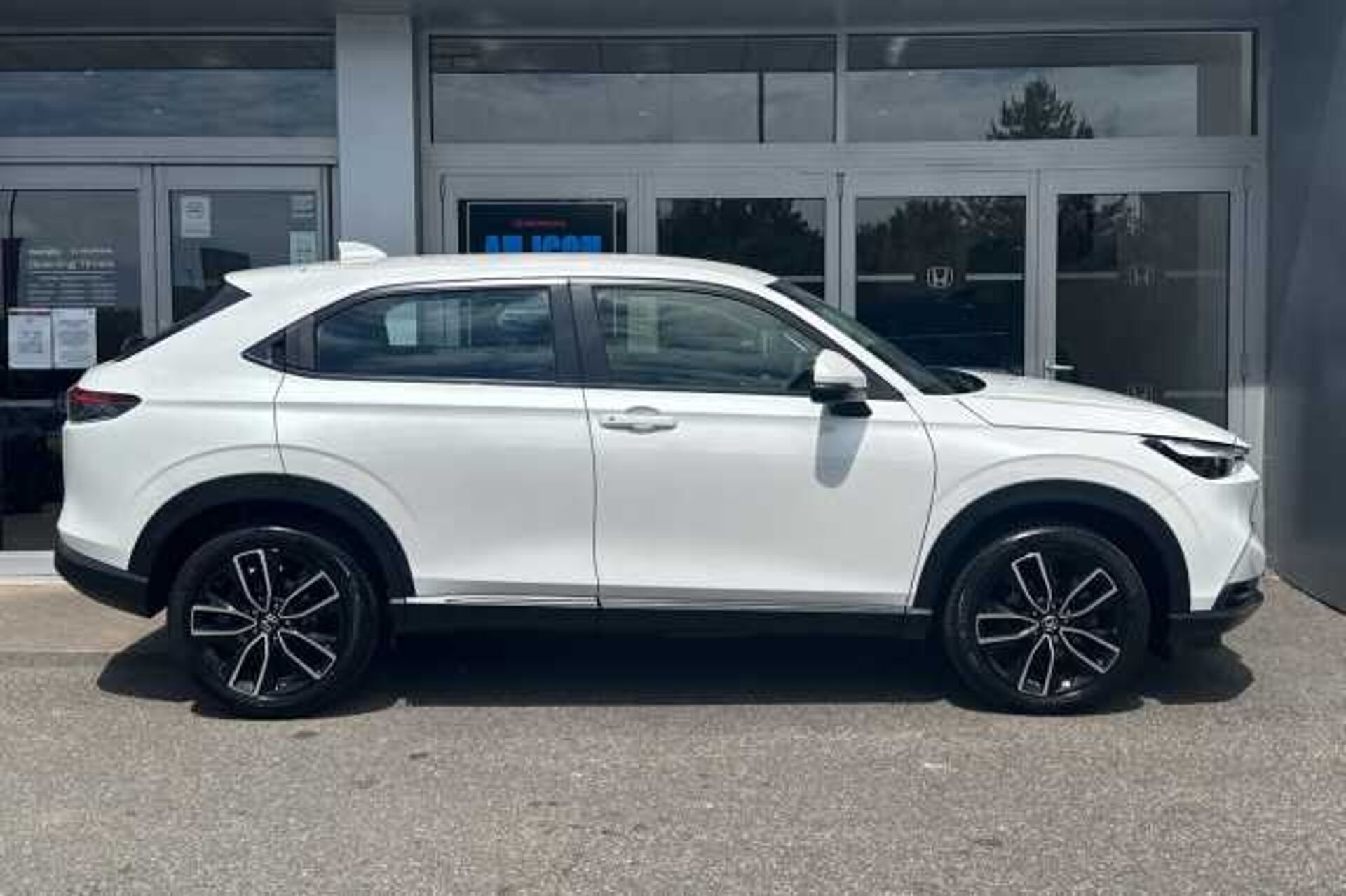 Honda HR-V Hybrid 1.5 eHEV Elegance 5dr CVT 