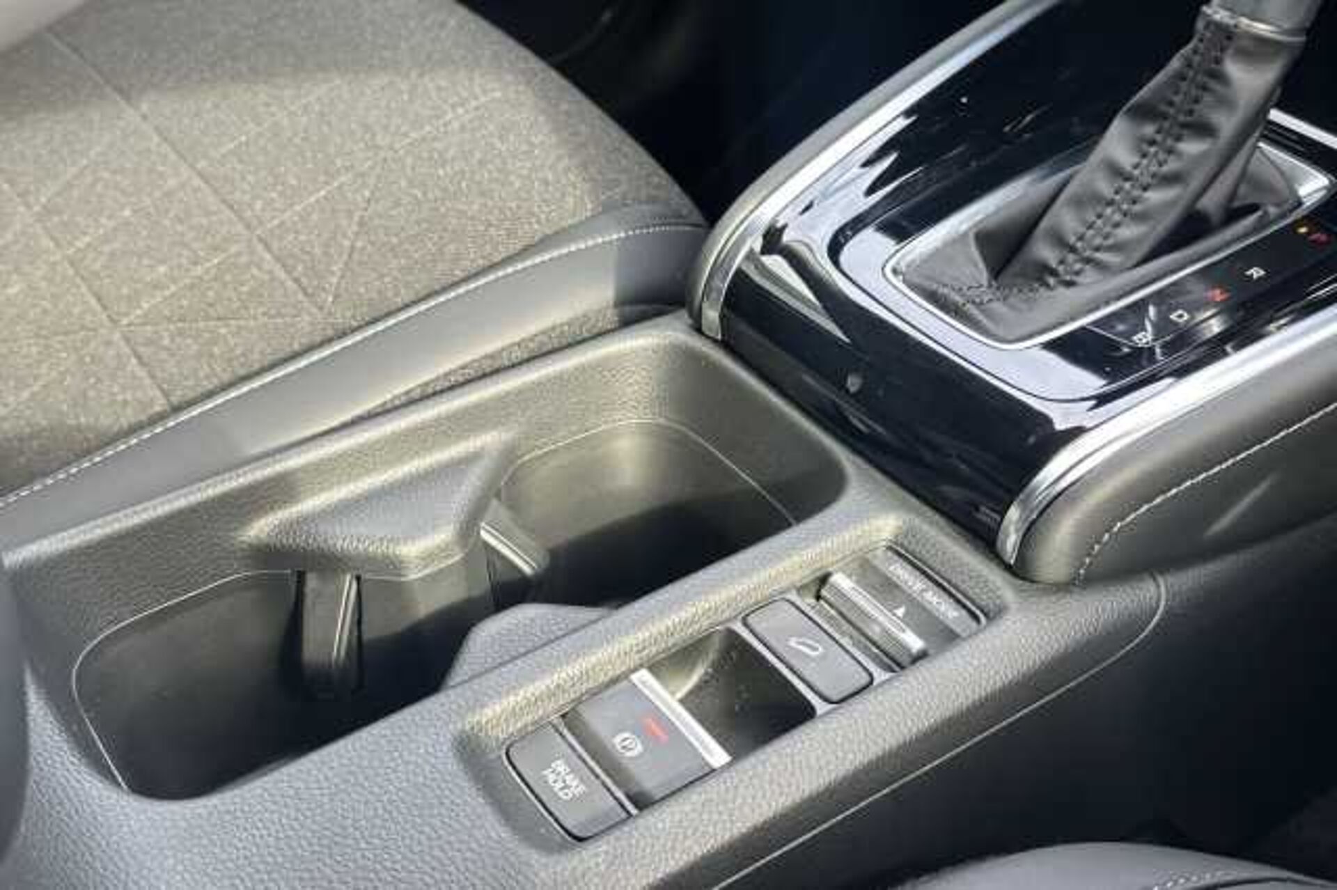 Honda HR-V Hybrid 1.5 eHEV Advance 5dr CVT 
