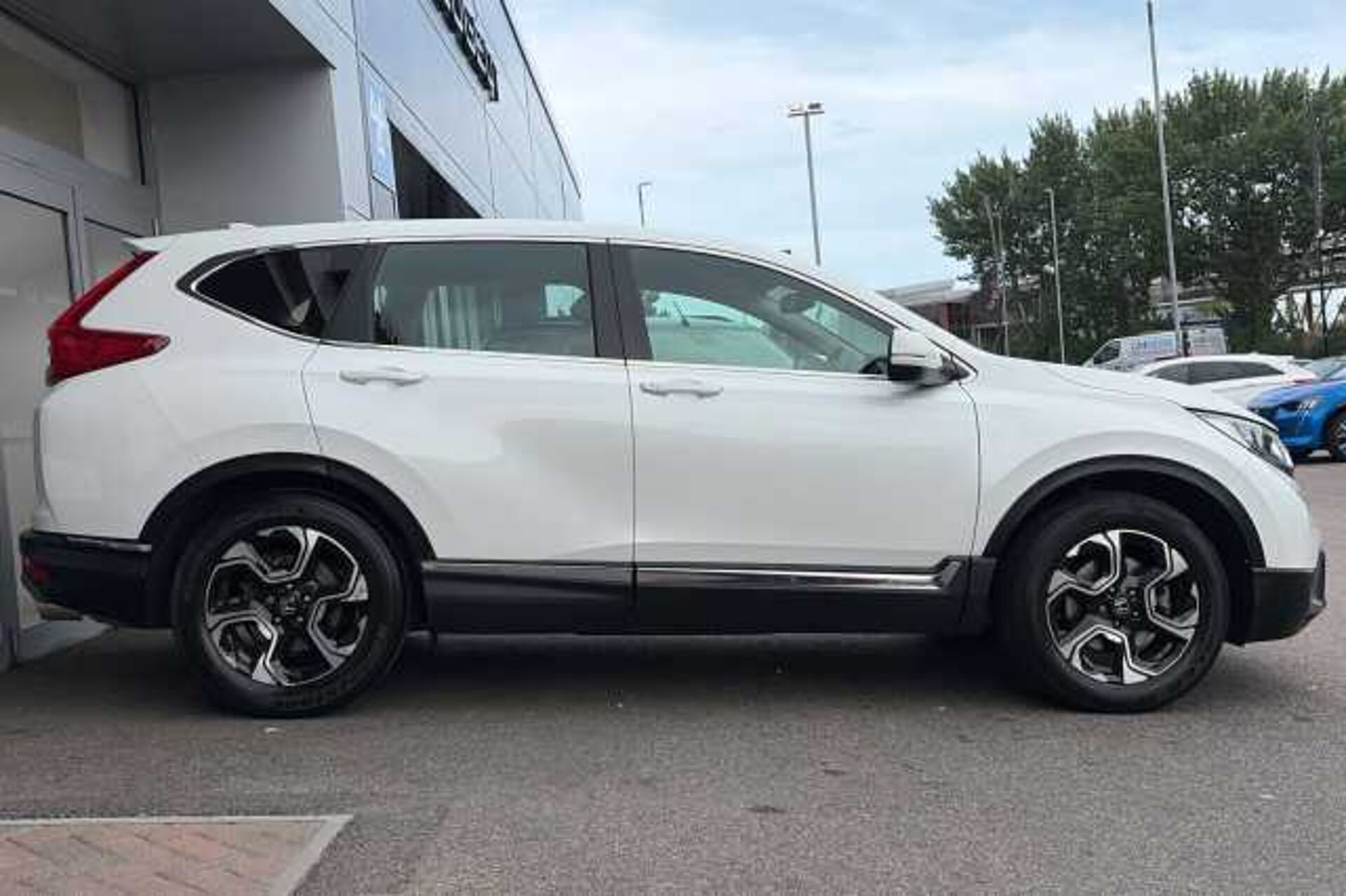 Honda CR-V 1.5 VTEC Turbo SE 5dr 2WD 