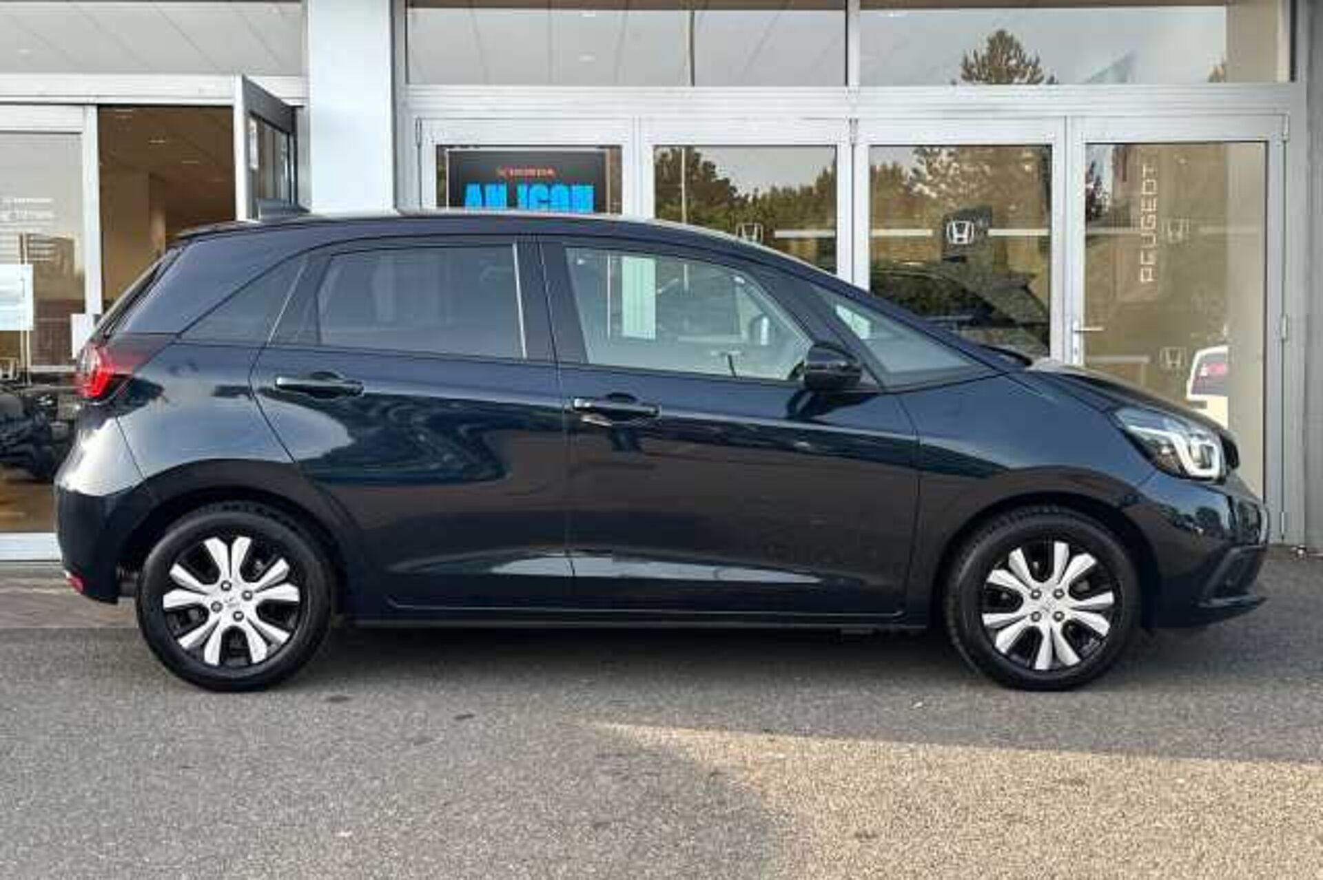Honda Jazz Hybrid 1.5 i-MMD Hybrid SR 5dr eCVT 