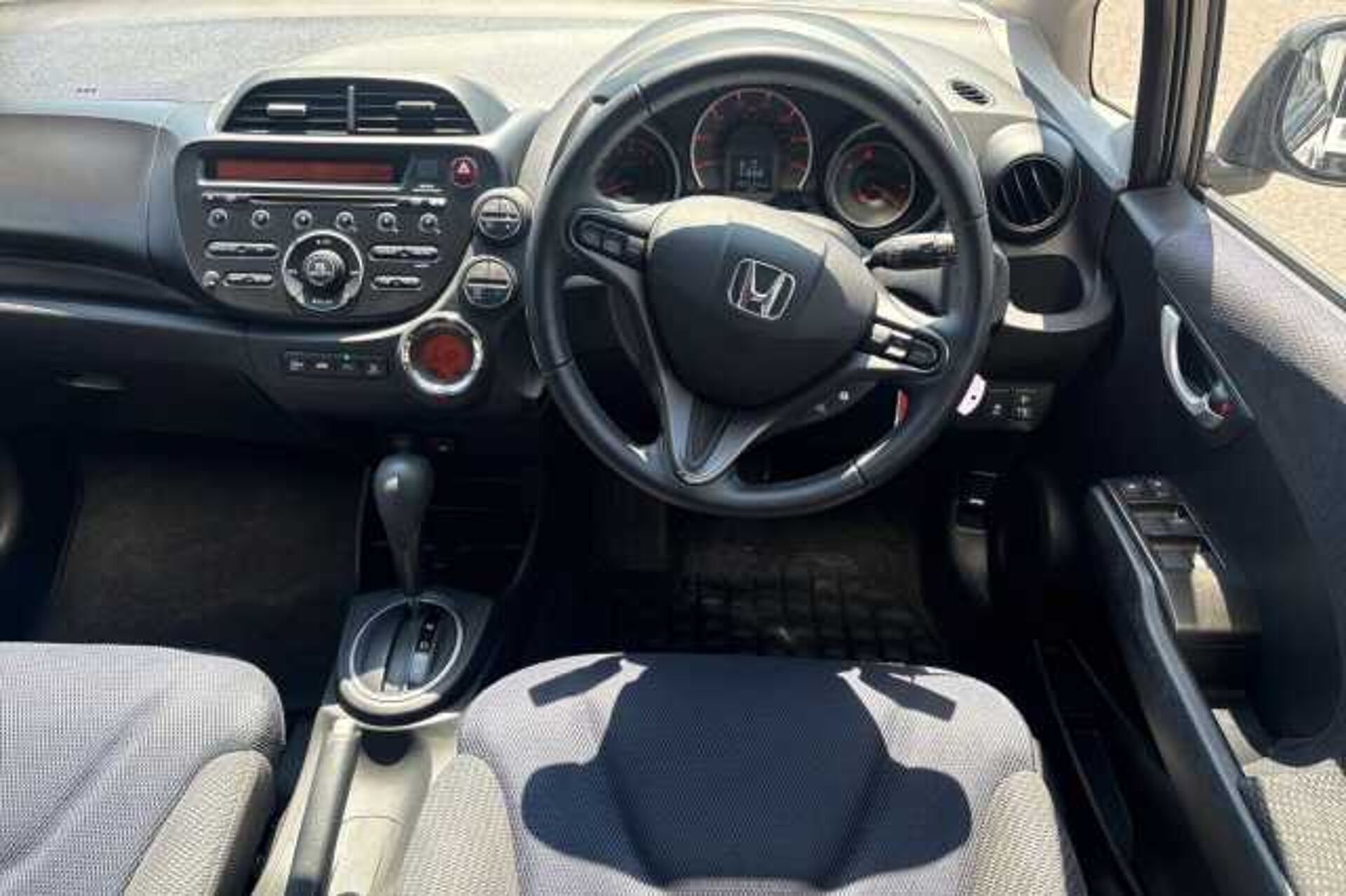 Honda Jazz 1.4 i-VTEC ES Plus 5dr CVT 
