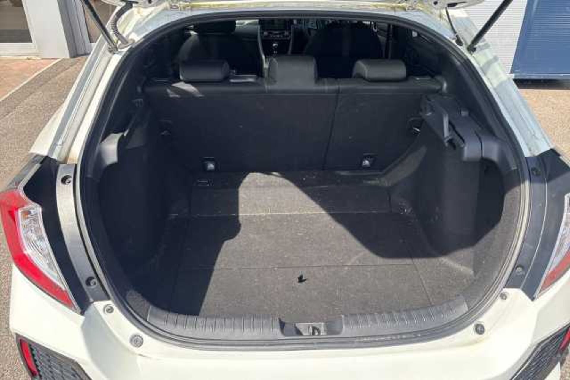 Honda Civic 1.0 VTEC Turbo SR 5dr 