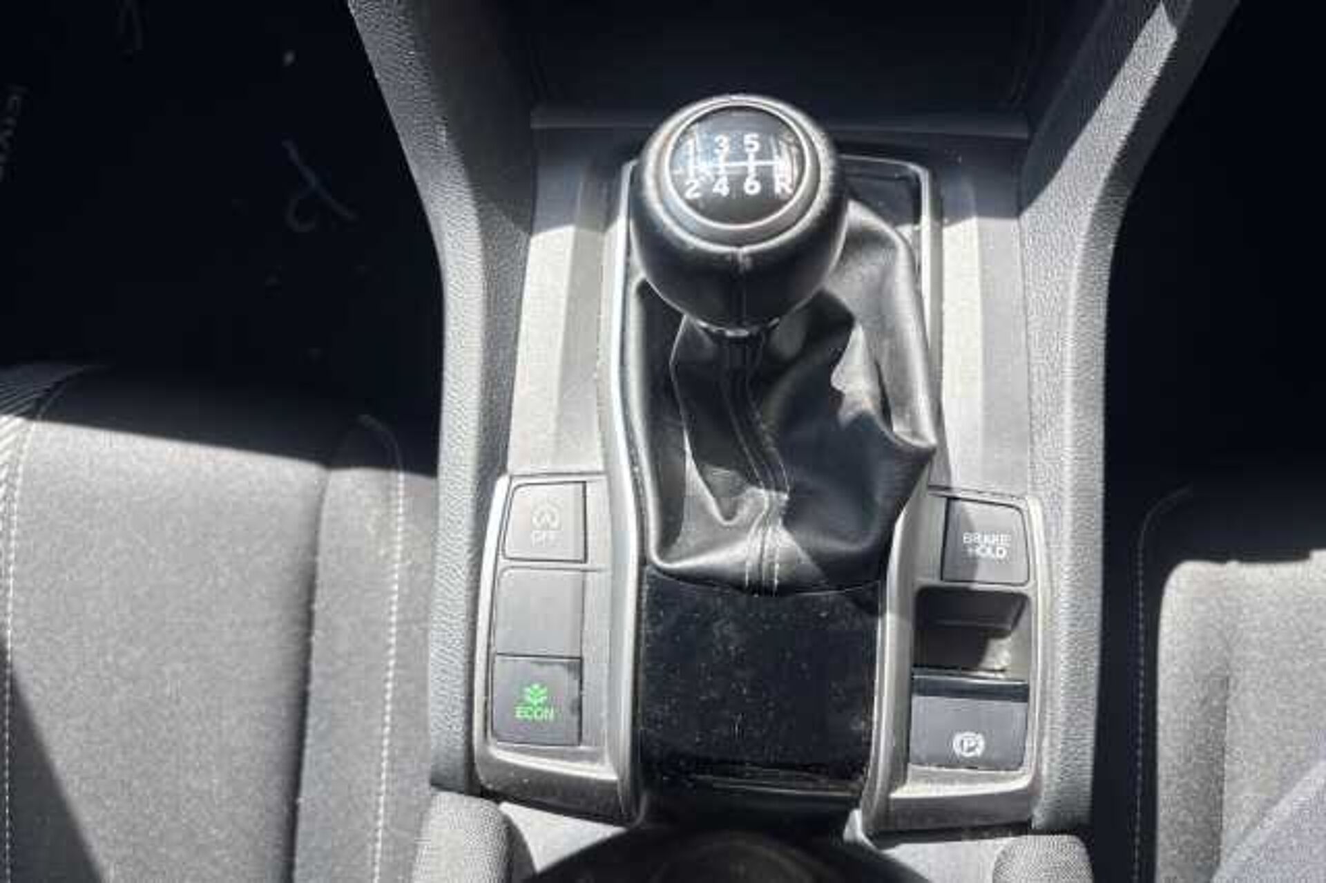 Honda Civic 1.0 VTEC Turbo SR 5dr 