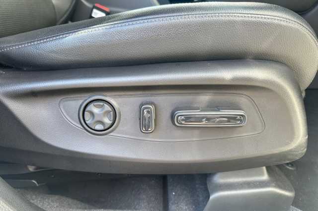 Honda CR-V Hybrid 2.0 eHEV Advance 5dr eCVT 