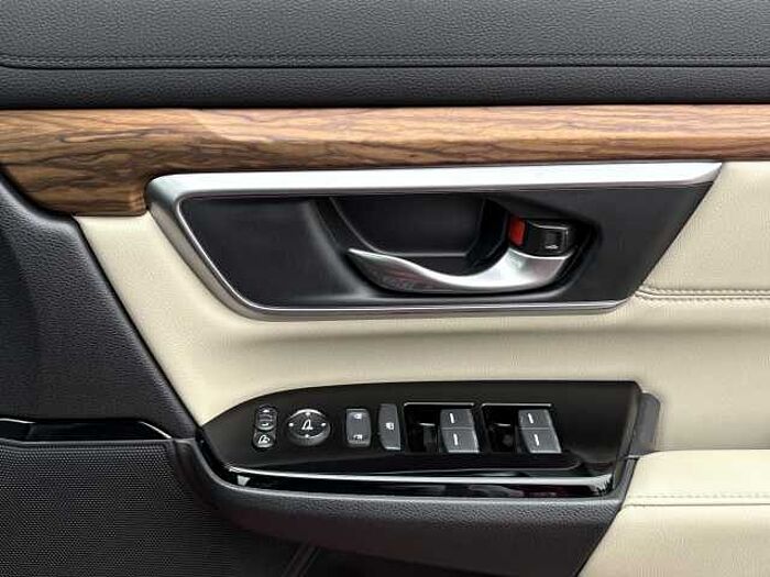 Honda CR-V Hybrid 2.0 i-MMD Hybrid SR 5dr eCVT 