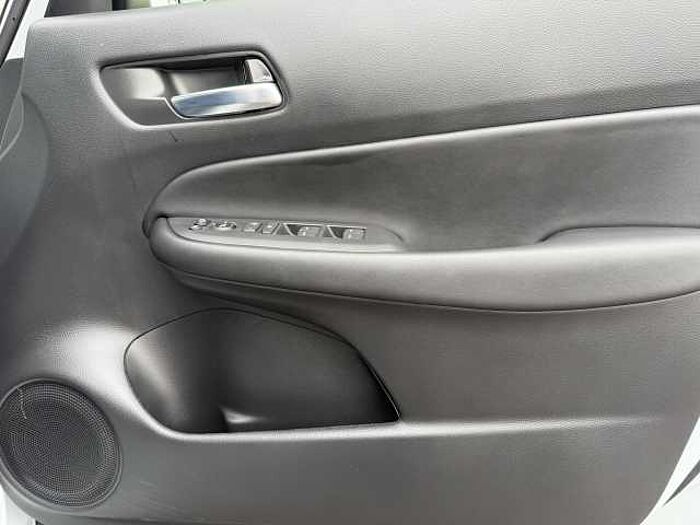 Honda Jazz Hybrid 1.5 i-MMD Hybrid Crosstar Advance 5dr eCVT 