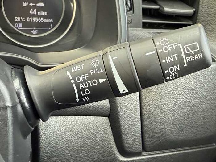 Honda Jazz 1.3 i-VTEC SE Navi 5dr CVT 