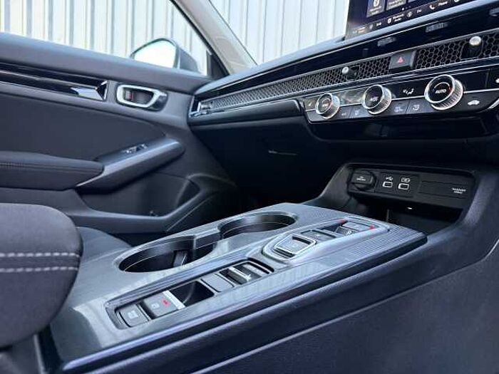 Honda Civic Hybrid 2.0 eHEV Elegance 5dr CVT 