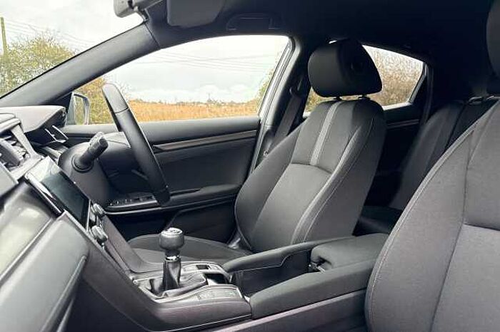 Honda Civic 1.0 VTEC Turbo 126 SR 5dr 