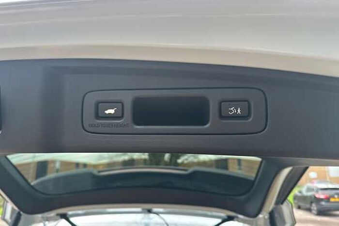 Honda CR-V Hybrid 2.0 eHEV Advance 5dr eCVT 