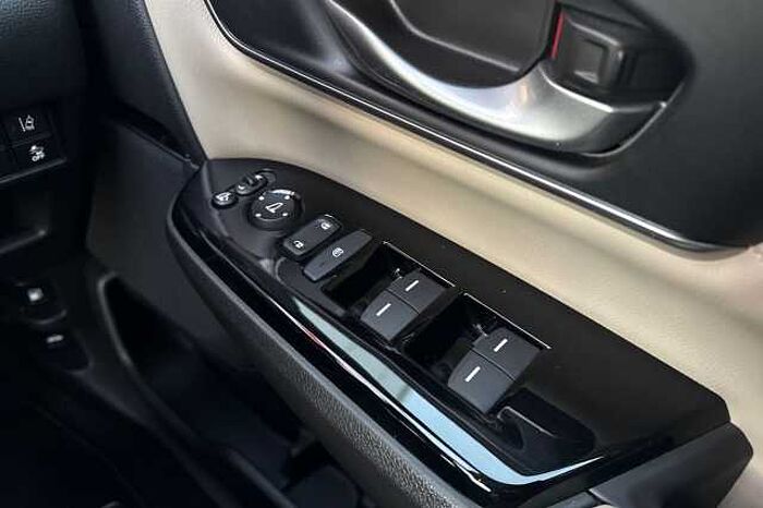 Honda CR-V Hybrid 2.0 i-MMD Hybrid SR 2WD 5dr eCVT 