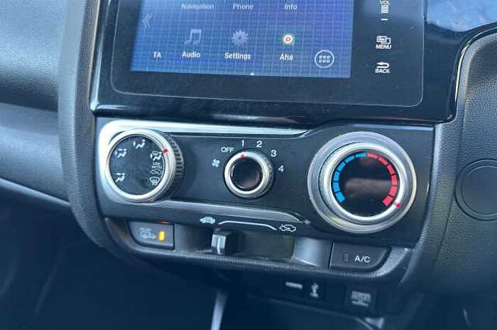 Honda Jazz 1.5 i-VTEC Sport Navi 5dr 