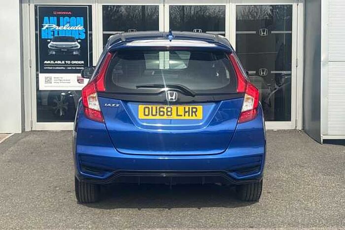 Honda Jazz 1.5 i-VTEC Sport 5dr 