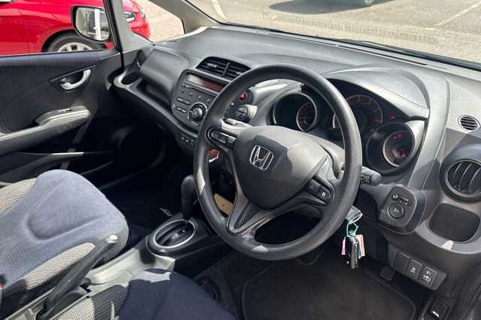 Honda Jazz 1.4 i-VTEC ES 5dr CVT 