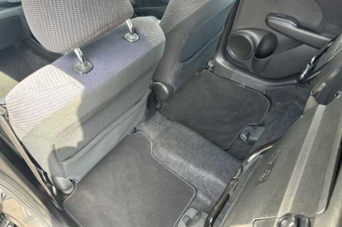 Honda Jazz 1.4 i-VTEC ES 5dr CVT 