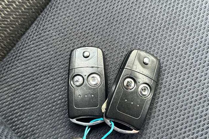 Honda Jazz 1.4 i-VTEC ES 5dr CVT 