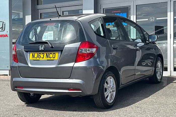 Honda Jazz 1.4 i-VTEC ES 5dr CVT 