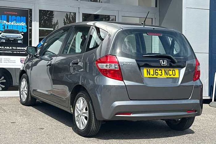 Honda Jazz 1.4 i-VTEC ES 5dr CVT 