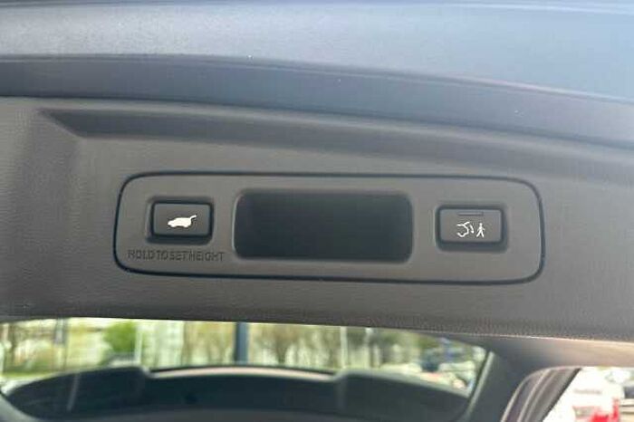 Honda CR-V Hybrid 2.0 eHEV Advance 5dr eCVT 