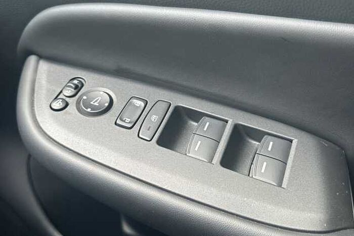 Honda Jazz Hybrid 1.5 i-MMD Hybrid Crosstar Advance 5dr eCVT 