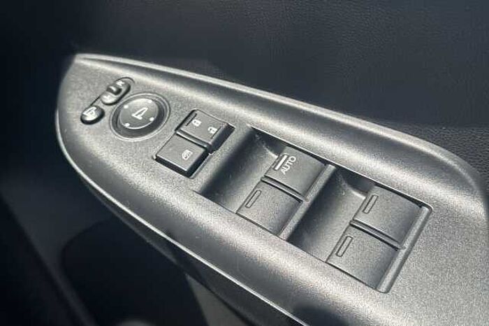 Honda Jazz 1.3 i-VTEC SE 5dr CVT 