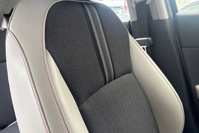 Honda HR-V Hybrid 1.5 eHEV Advance Style 5dr CVT 